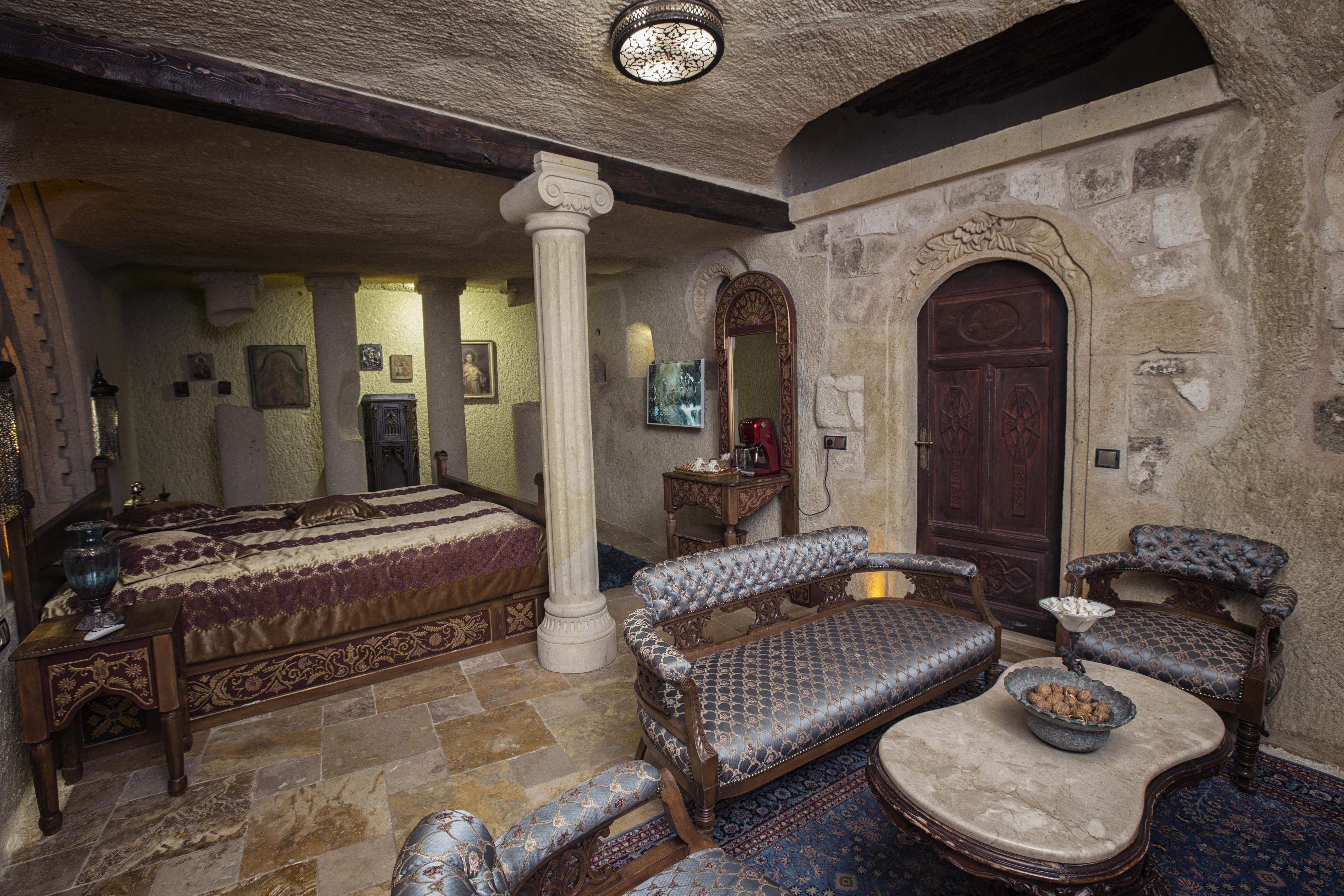 Elika Cave Suites & Spa Гореме Экстерьер фото