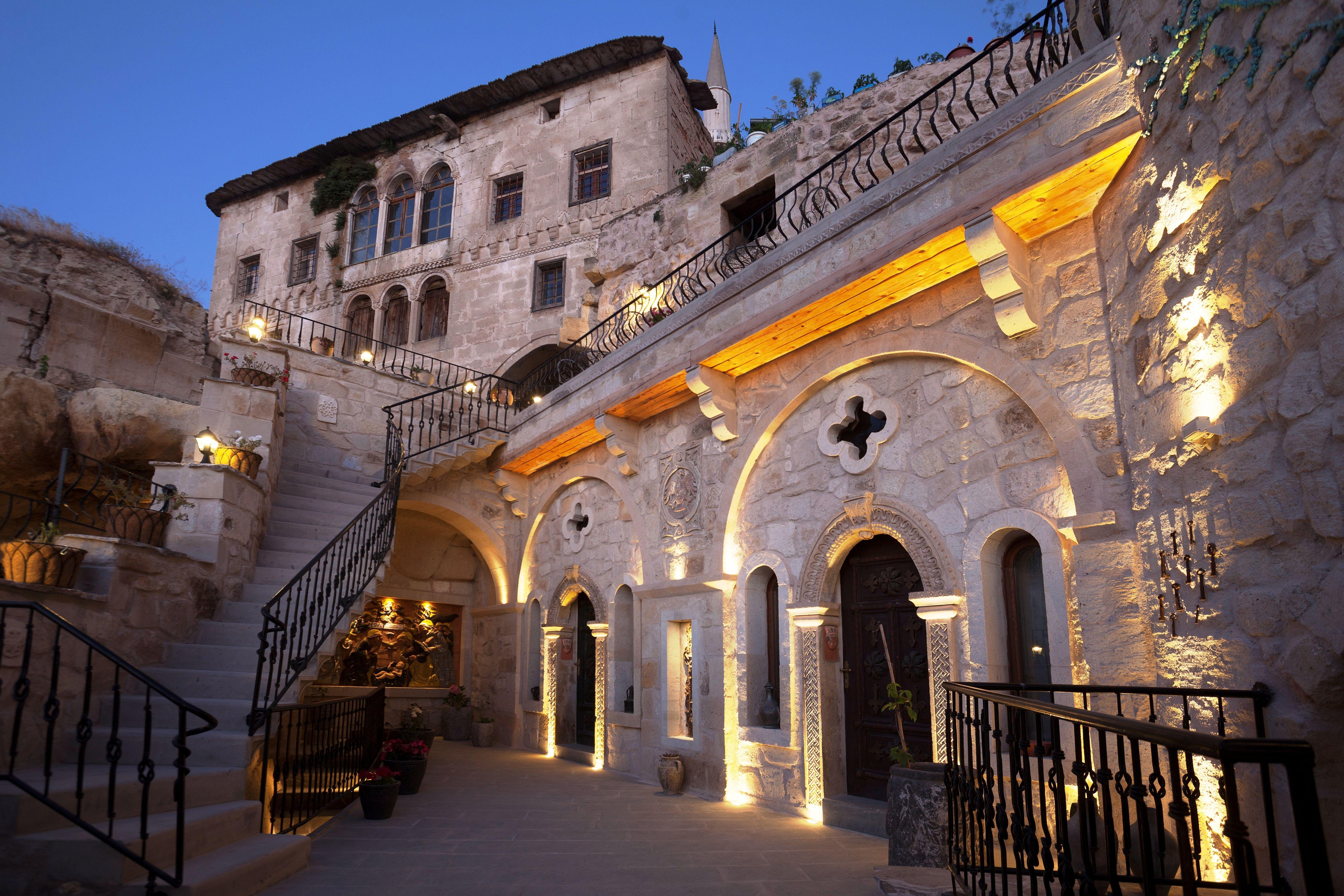 Elika Cave Suites & Spa Гореме Экстерьер фото