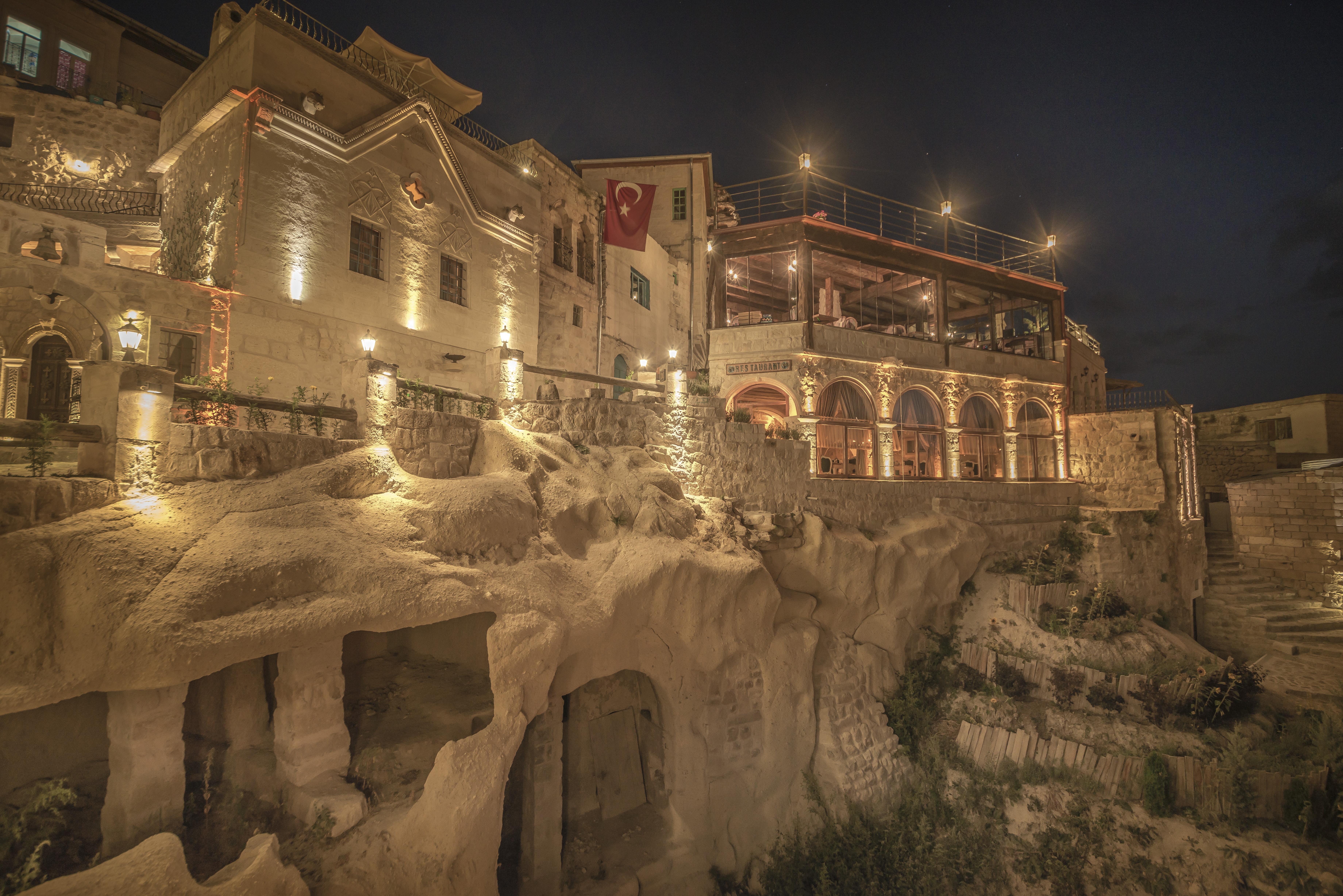 Elika Cave Suites & Spa Гореме Экстерьер фото